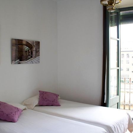 Bed & Breakfast Bells Oficis Girona Bagian luar foto